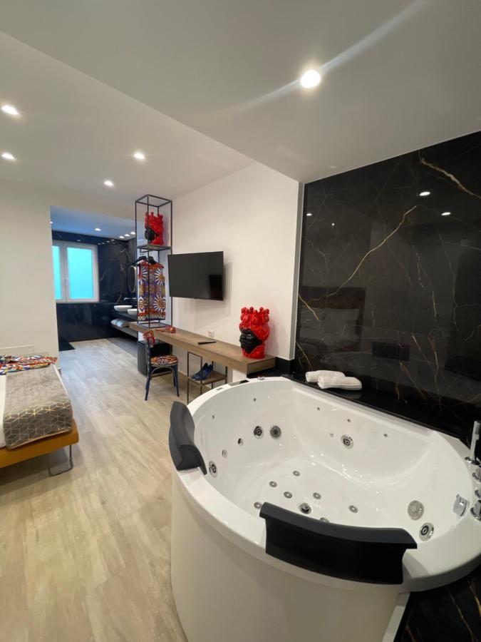 تاورمينا Namuri Luxury Rooms المظهر الخارجي الصورة